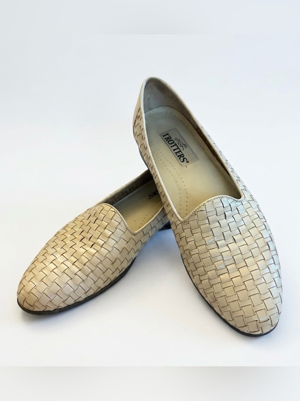 Vintage Trotters Woven Leather Loafers Ecru 11.5